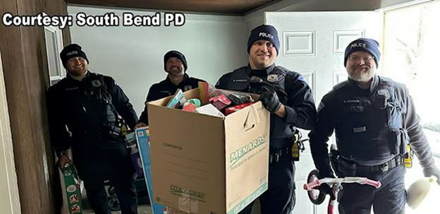 Police delivering gifts